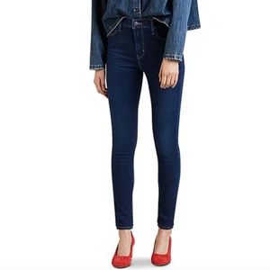 Levi’s 720 High Rise Super Skinny Jeans